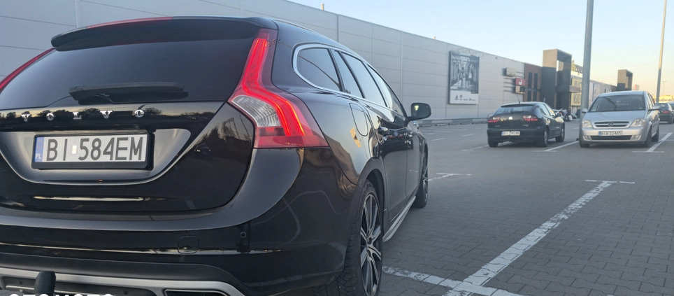 Volvo V60 cena 50900 przebieg: 260000, rok produkcji 2013 z Białystok małe 497